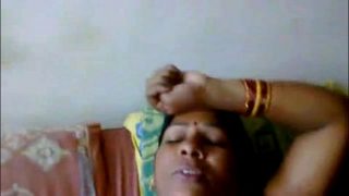 विलेज की इंडियन चाची की चुदाई