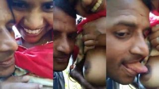 लड़की को खेत मई ले जाके बूब्स चूसे