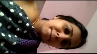 बिहारी भाभी ने बड़े बूब्स दिखाए – देसी म्मस क्लिप