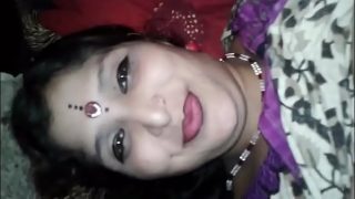 उल्ल मेकप मे मारवाड़ी आंटी ने चूत की चुदाई करवाई