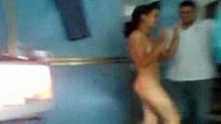 मराठी स्कूल टीचर का हॉट क्लास गर्ल से संभोग ब्फ