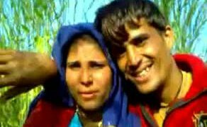 पंजाबी विलेज मैड आउटडोर फक वित पॅडी ओनर