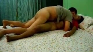 देहाती दामाद की बिहारी सास से चुदाई का इंडियन पॉर्न