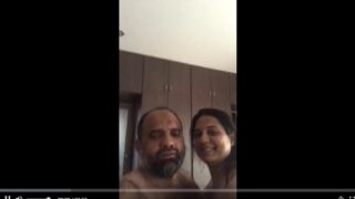 देसी परिपक्व जोड़े का वायरल सेक्स एमएमएस