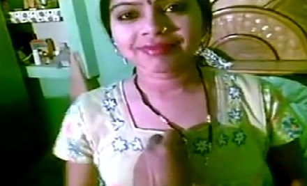 मोठे दूध वाली सौतेली माँ की स्टेप्सन से बुर चुदाई